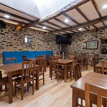 Hotel Donas E Cabaleiros Boqueixon Екстер'єр фото